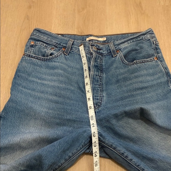 Levi’s size 31 Ribcage Straight Classic Blue Jeans - Picture 3 of 7
